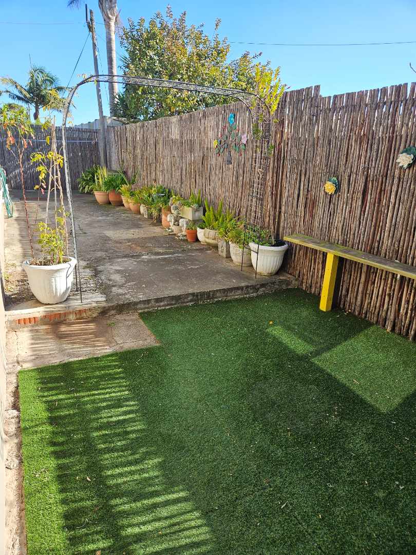 4 Bedroom Property for Sale in Greenshields Park Eastern Cape